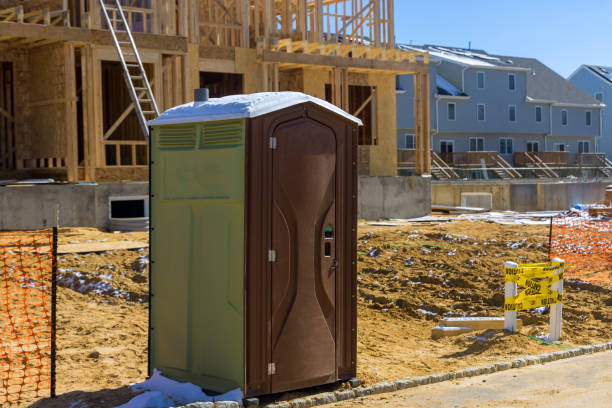 Portable Toilet Options We Offer in Needles, CA